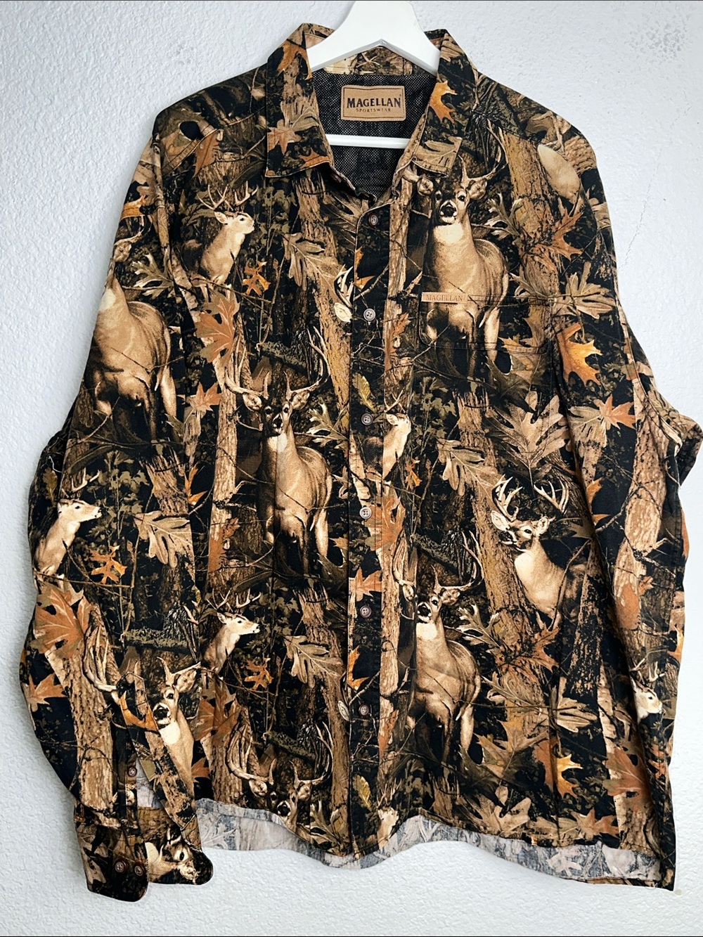Magellan Sportswear Shirt Mens XXL Camo Deer Hunting Button Up Outdoors Brown